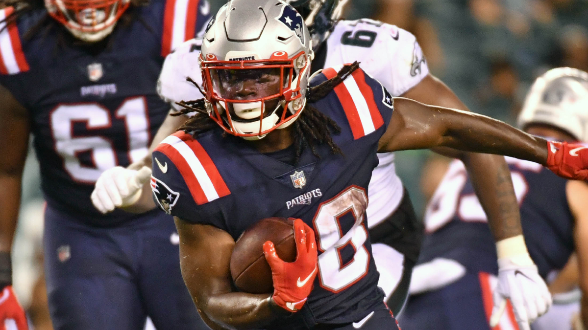 New England Patriots running back Rhamondre Stevenson