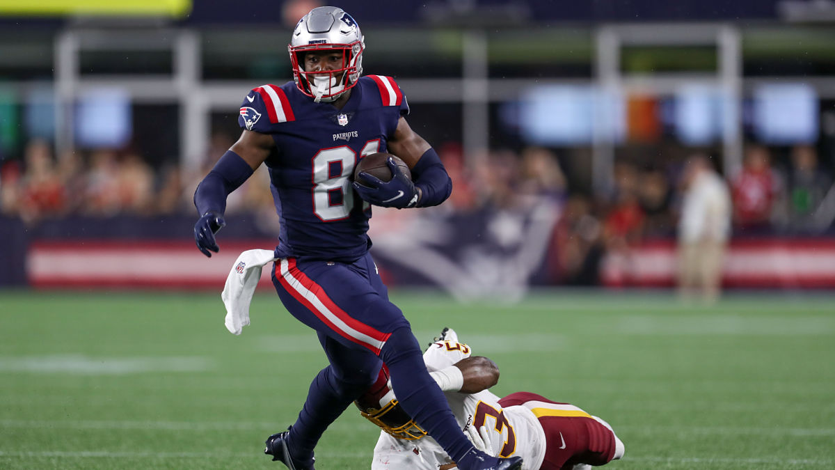 New England Patriots tight end Jonnu Smith