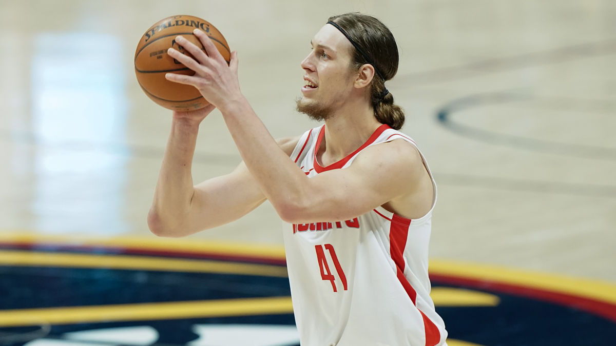 Detroit Pistons forward Kelly Olynyk