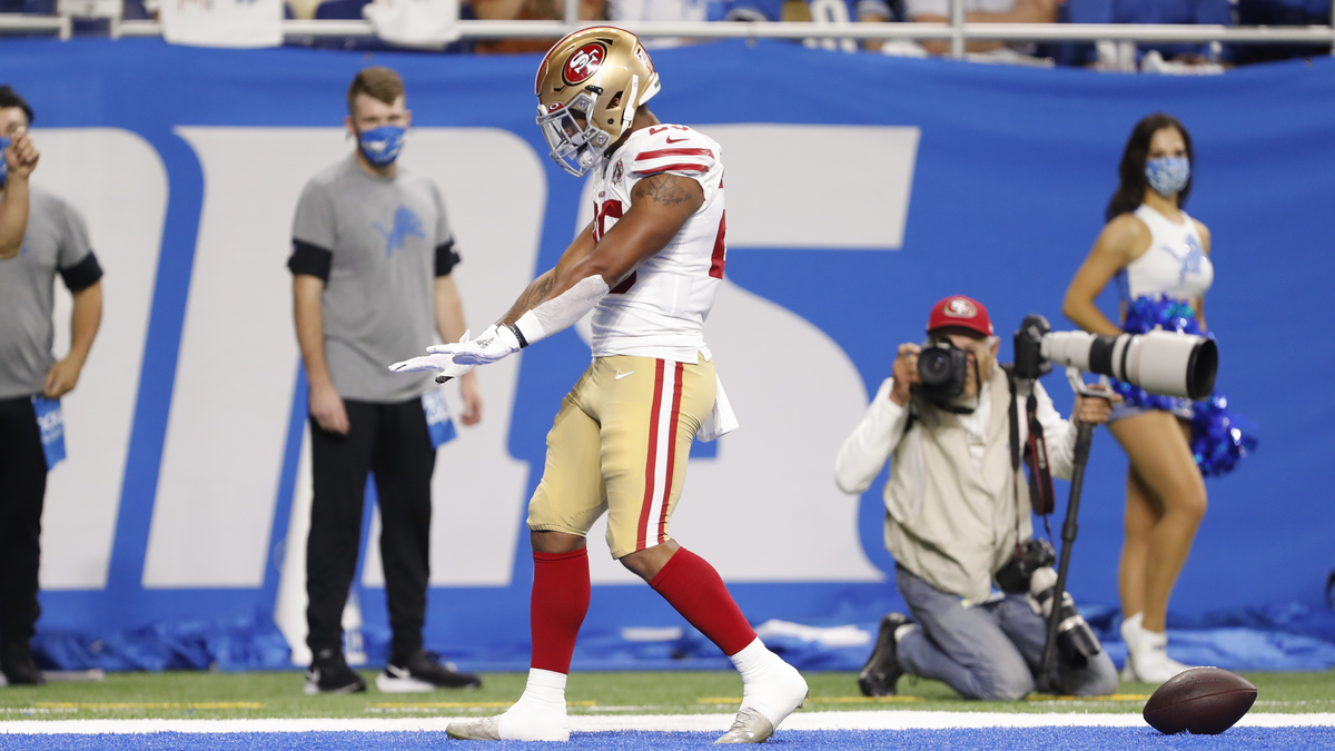 San Francisco 49ers running back Elijah Mitchell