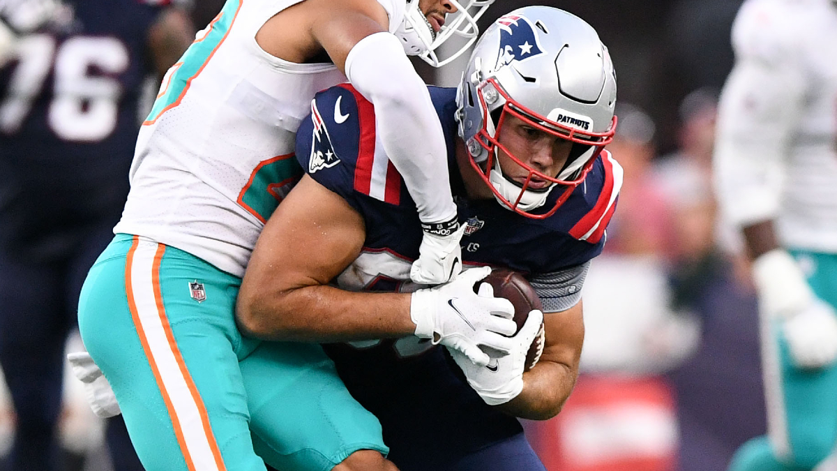 New England Patriots tight end Hunter Henry