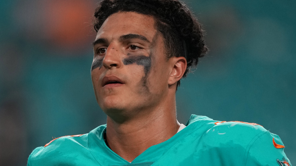 Miami Dolphins linebacker Jaelan Phillips