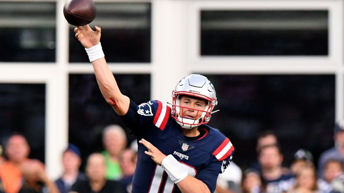 New England Patriots Quarterback Mac Jones