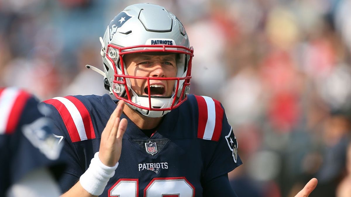 New England Patriots Quarterback Mac Jones