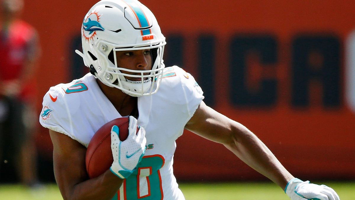 Miami Dolphins running back Malcolm Perry