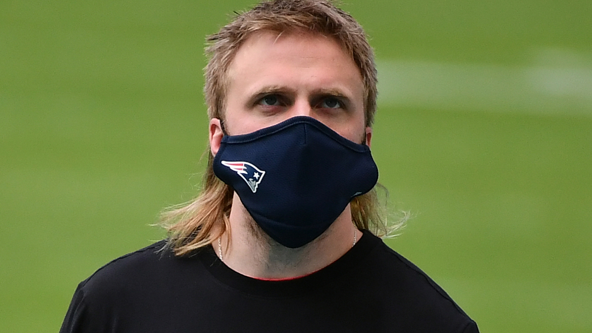 New England Patriots outside linebackers coach Steve Belichick