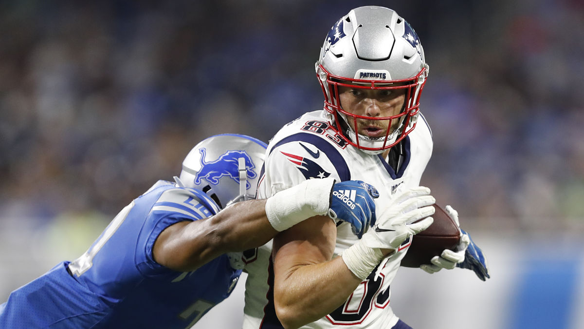 New England Patriots tight end Matt LaCosse