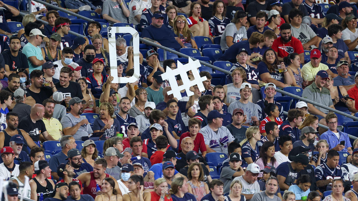 New England Patriots fans