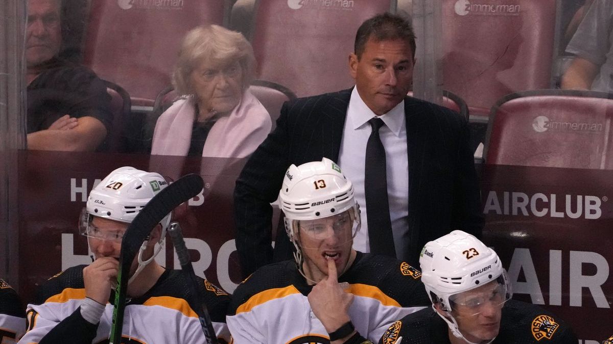 Boston Bruins head coach Bruce Cassidy