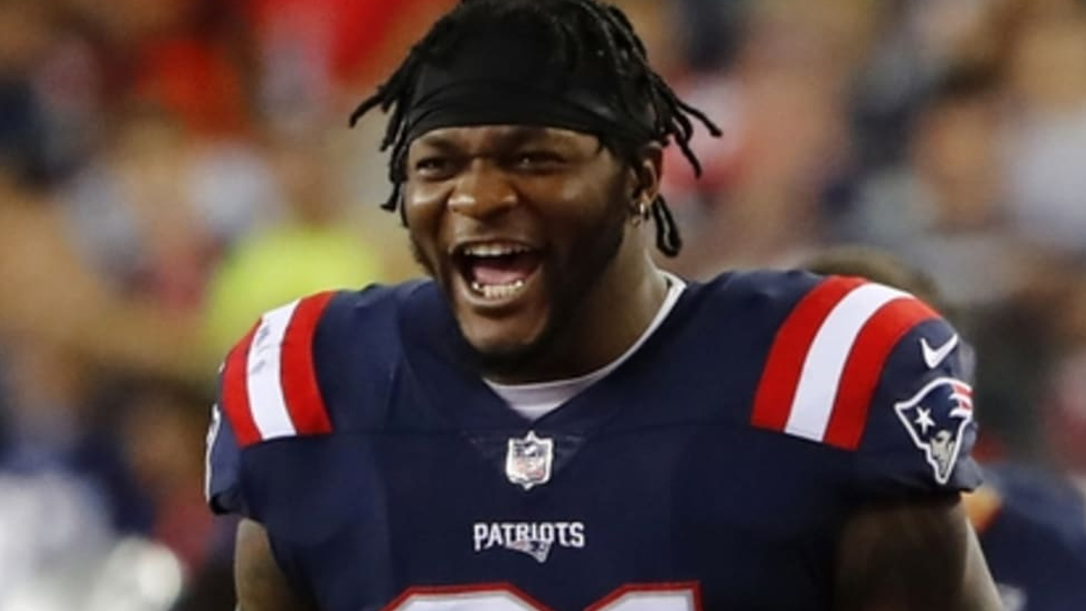 New England Patriots outside linebacker Jamie Collins