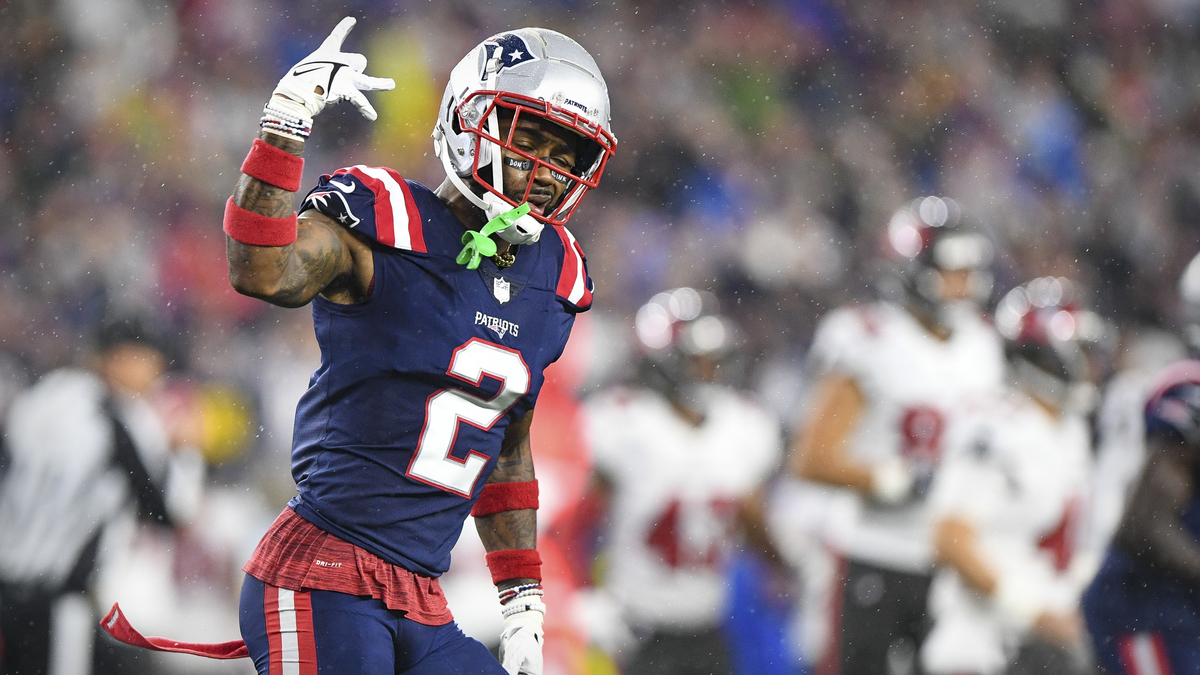 New England Patriots cornerback Jalen Mills