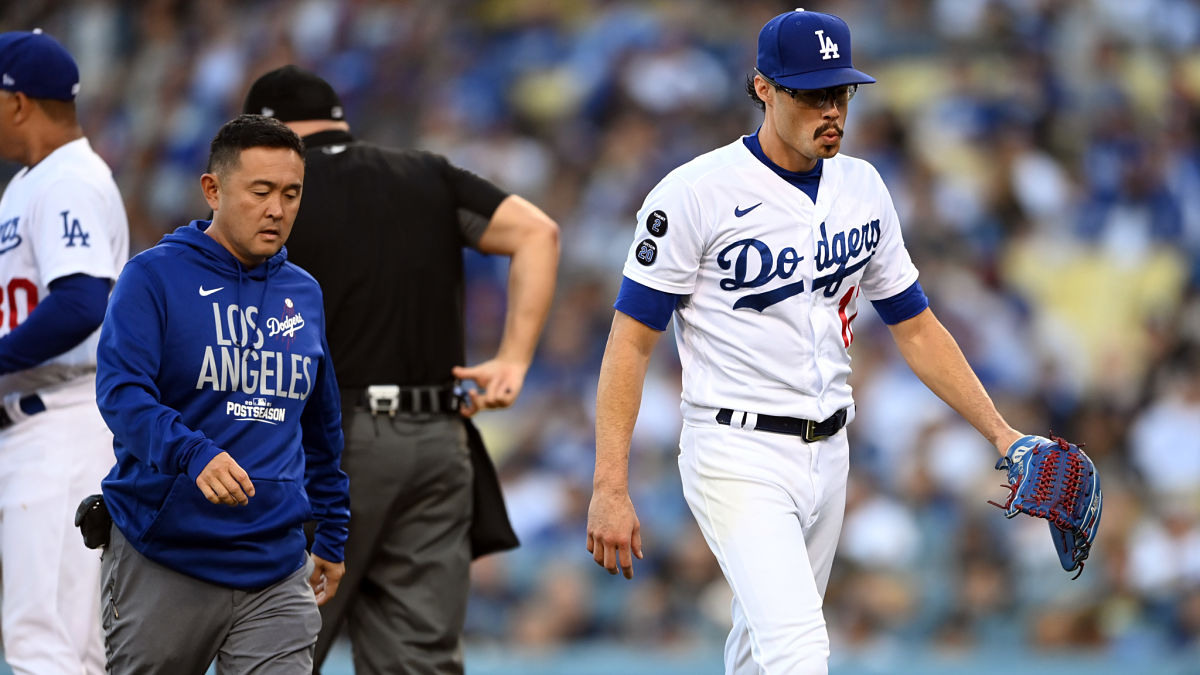 Los Angeles Dodgers pitcher Joe Kelly