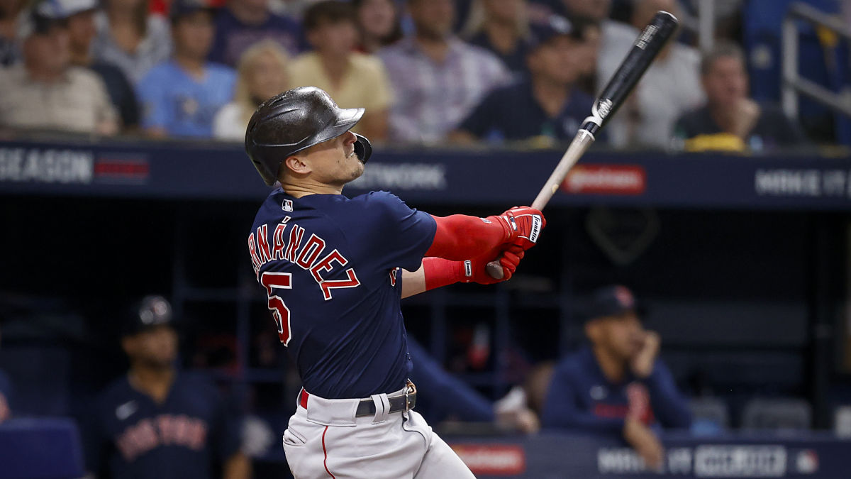 Boston Red Sox center fielder Enrique Hernandez