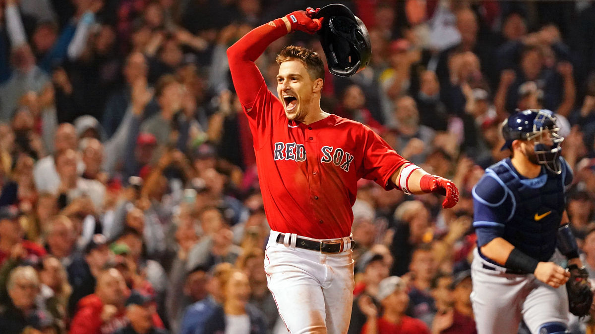 Boston Red Sox outfielder Kike Hernandez