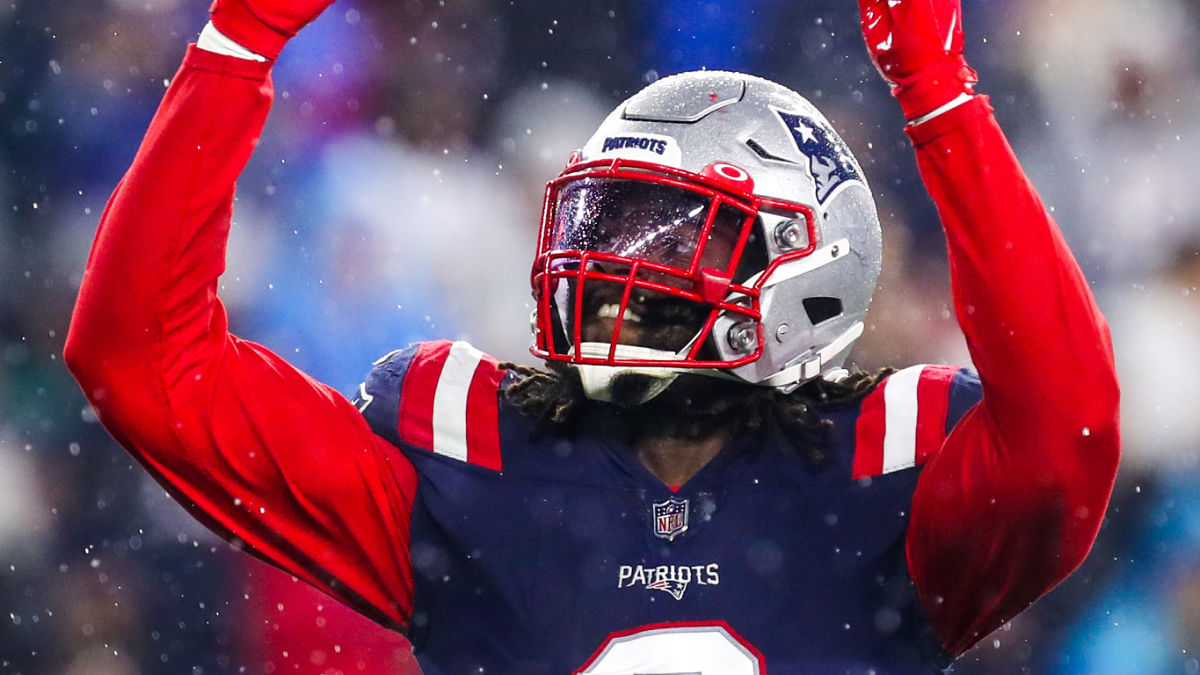 New England Patriots linebacker Matt Judon