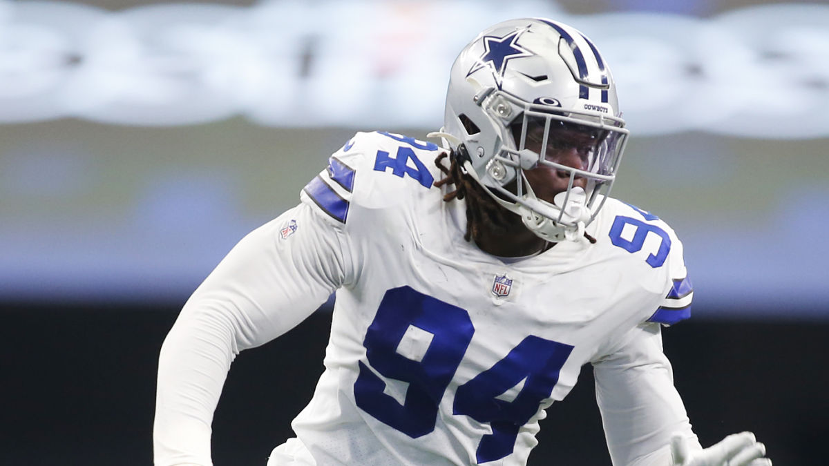 Dallas Cowboys defensive end Randy Gregory