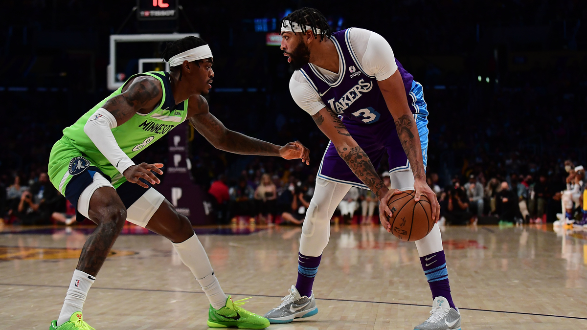Los Angeles Lakers forward Anthony Davis