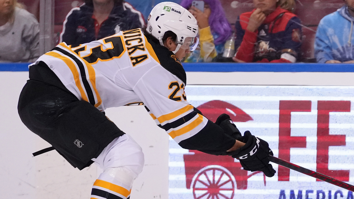 Boston Bruins forward Jack Studnicka