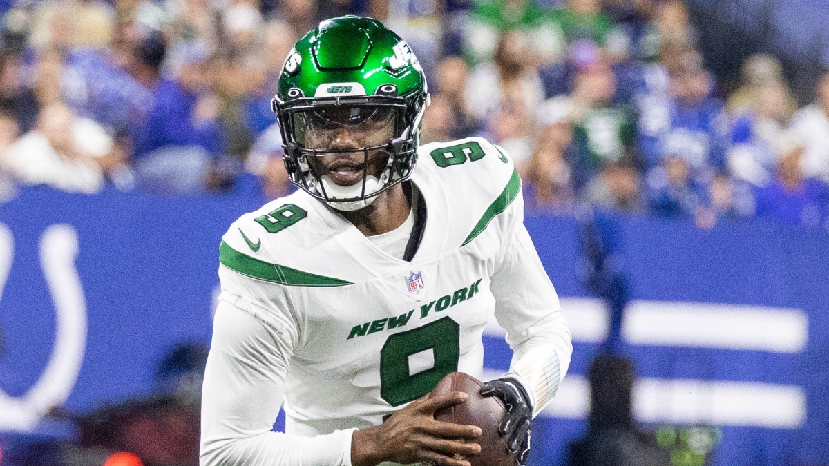 New York Jets quarterback Josh Johnson