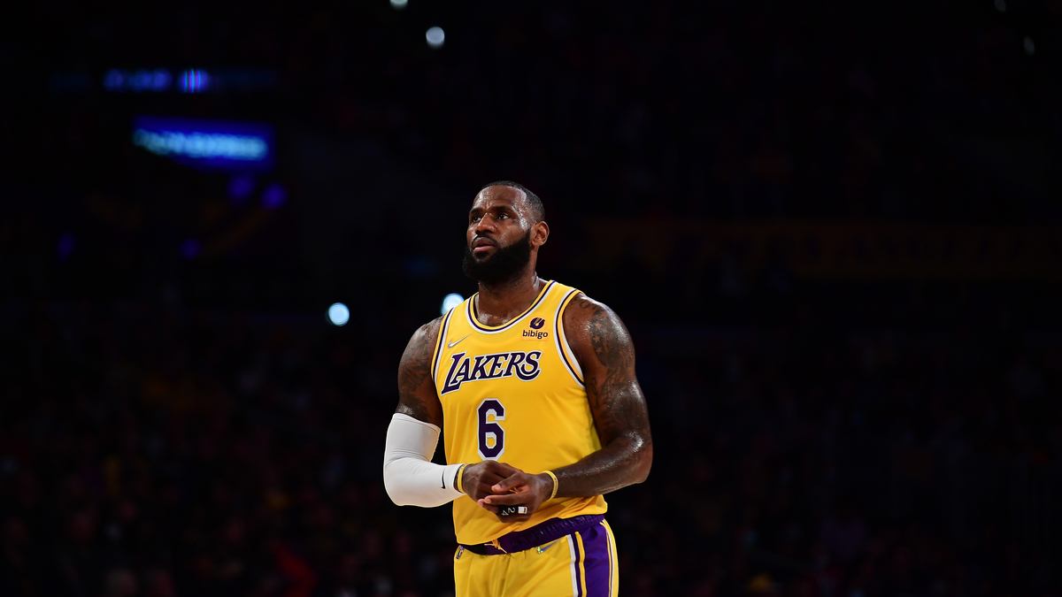 Los Angeles Lakers forward LeBron James