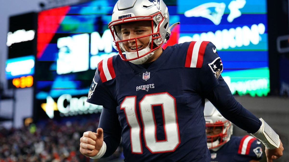 New England Patriots quarterback Mac Jones