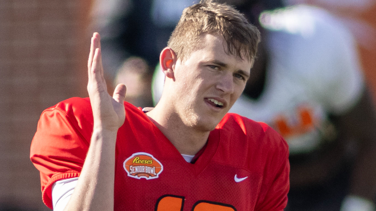 American quarterback Mac Jones of Alabama
