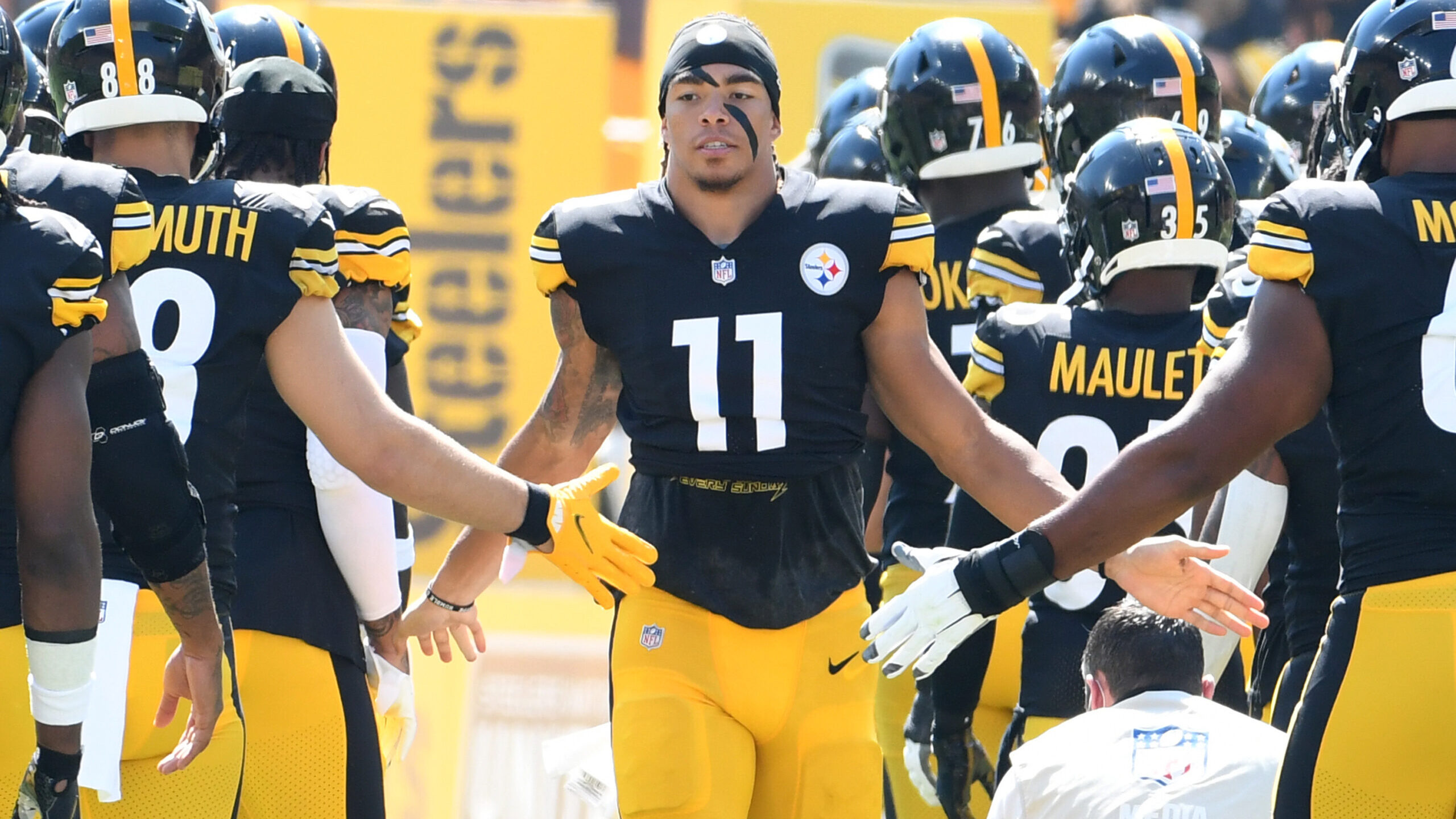 NFL: Las Vegas Raiders at Pittsburgh Steelers