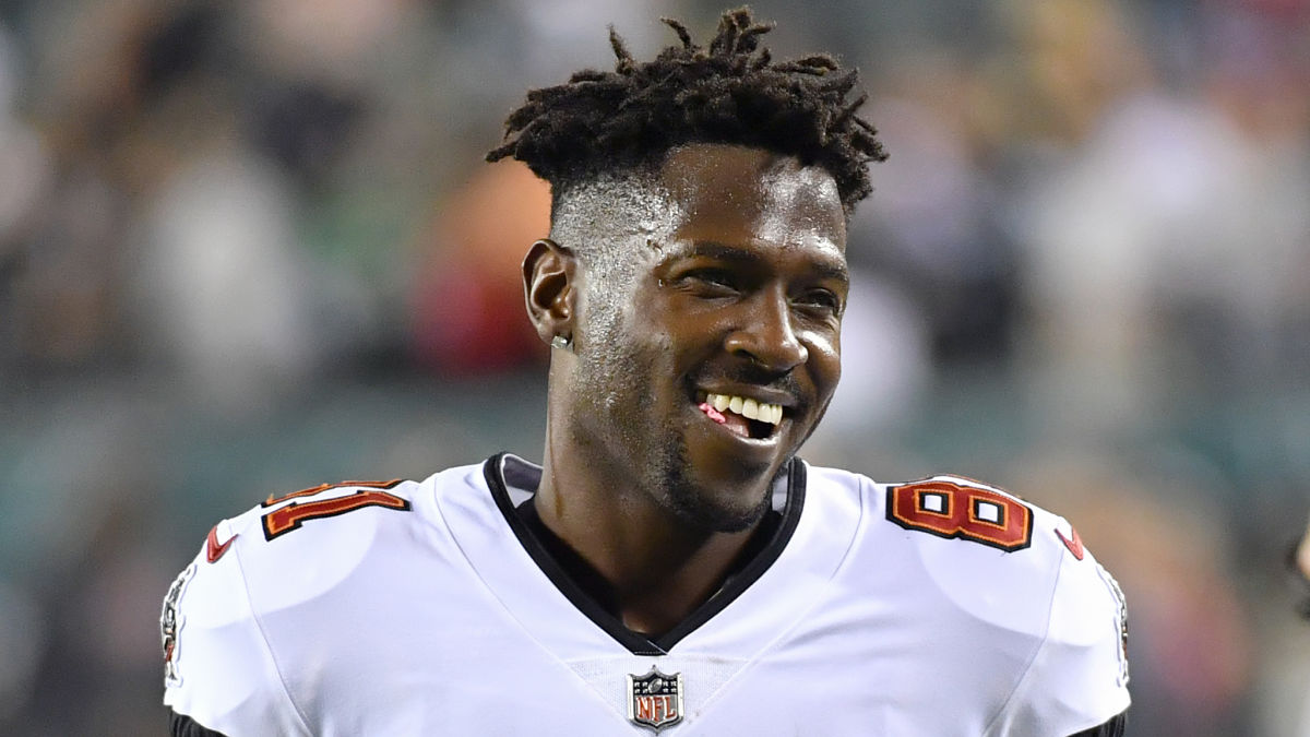 Tampa Bay Buccaneers wide receiver Antonio Brown