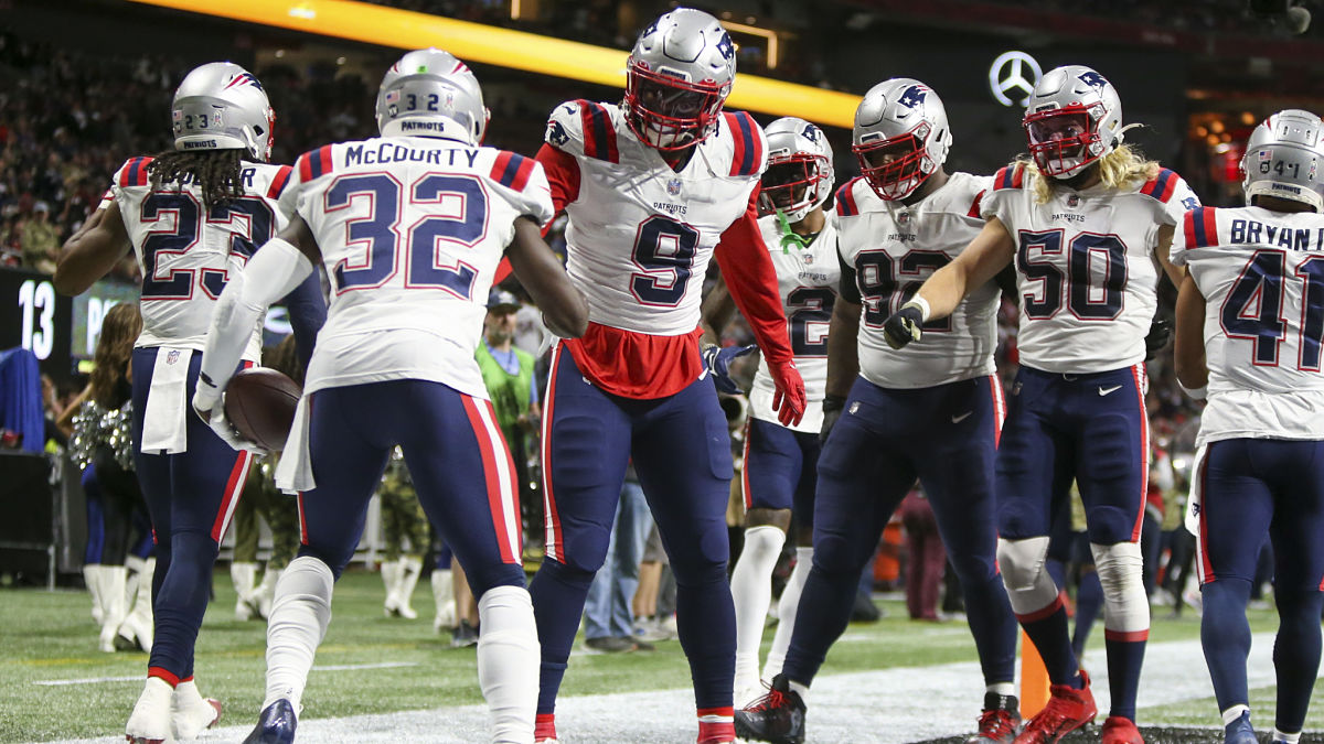 New England Patriots defense players