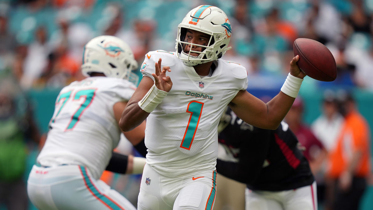 Miami Dolphins quarterback Tua Tagovailoa