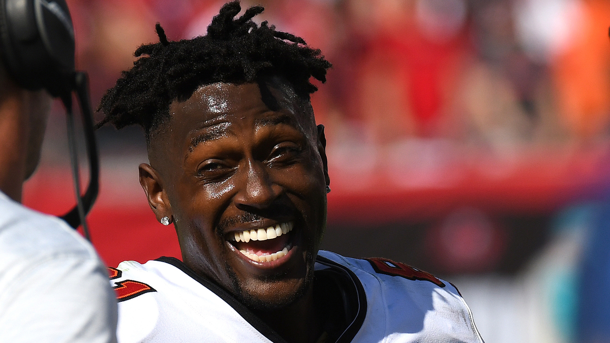 Tampa Bay Buccaneers wide receiver Antonio Brown
