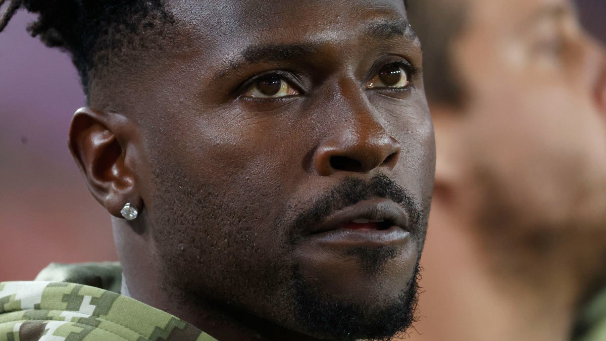 Tampa Bay Buccaneers quarterback Antonio Brown