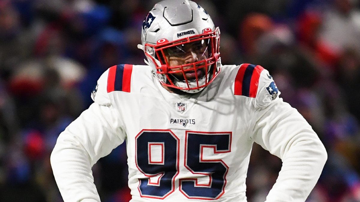 New England Patriots defensive tackle Daniel Ekuale