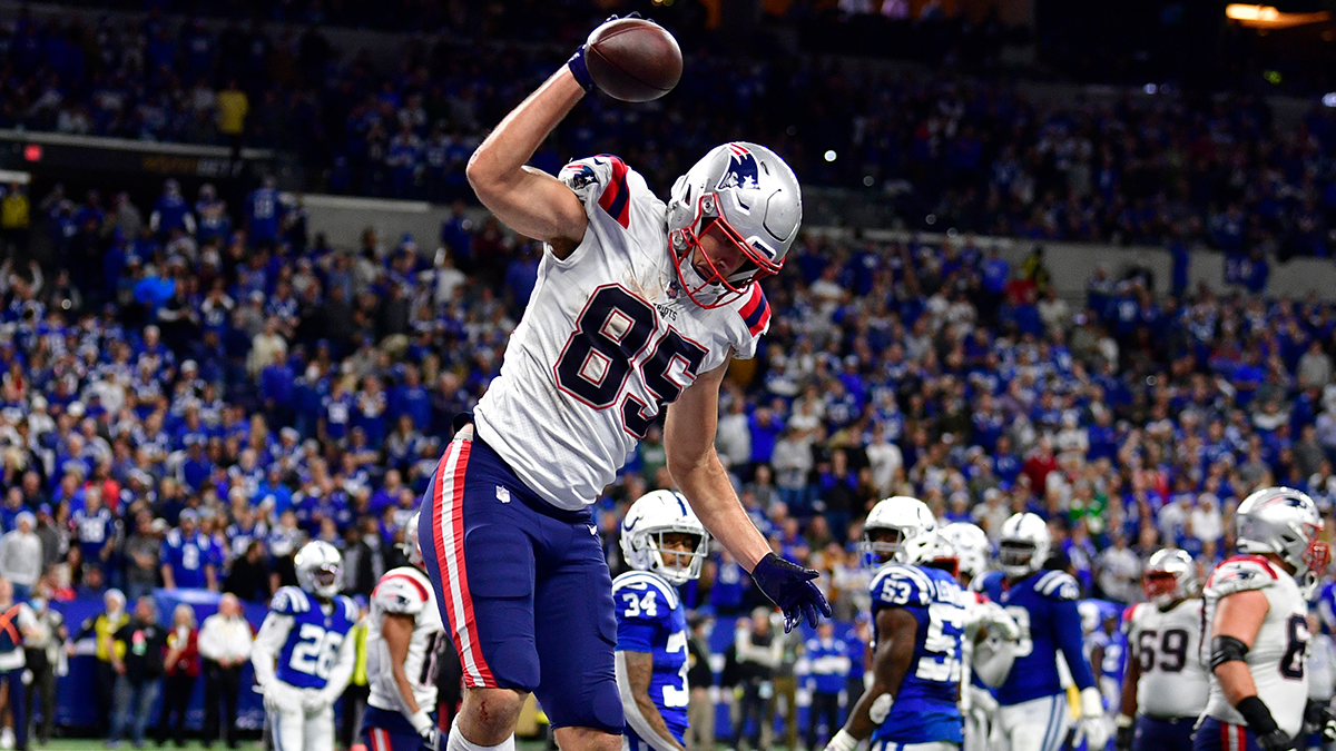 New England Patriots tight end Hunter Henry