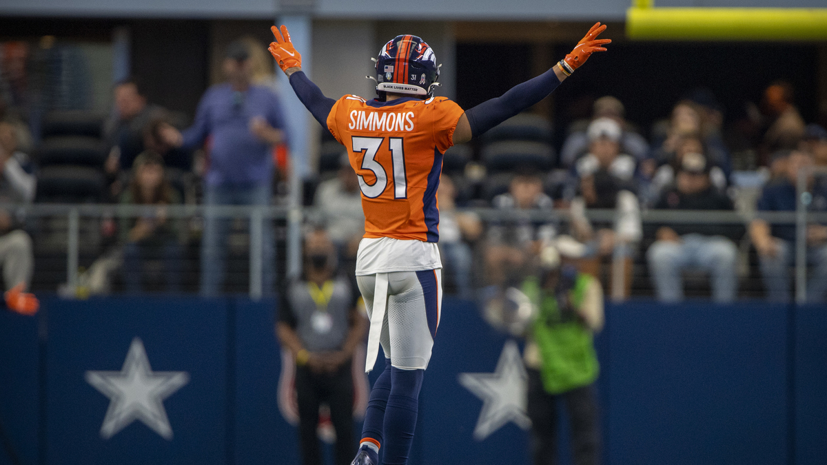 Denver Broncos safety Justin Simmons