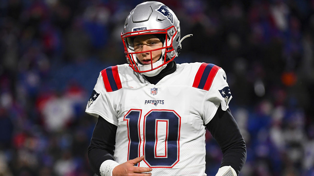 New England Patriots quarterback Mac Jones