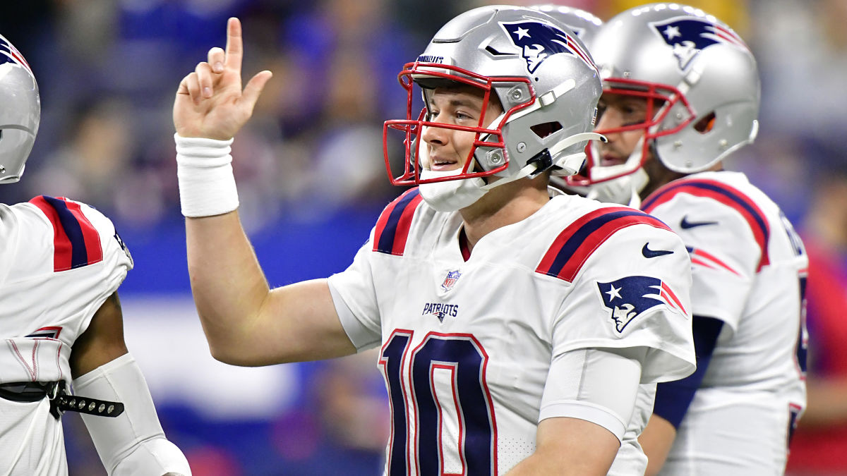 New England Patriots quarterback Mac Jones