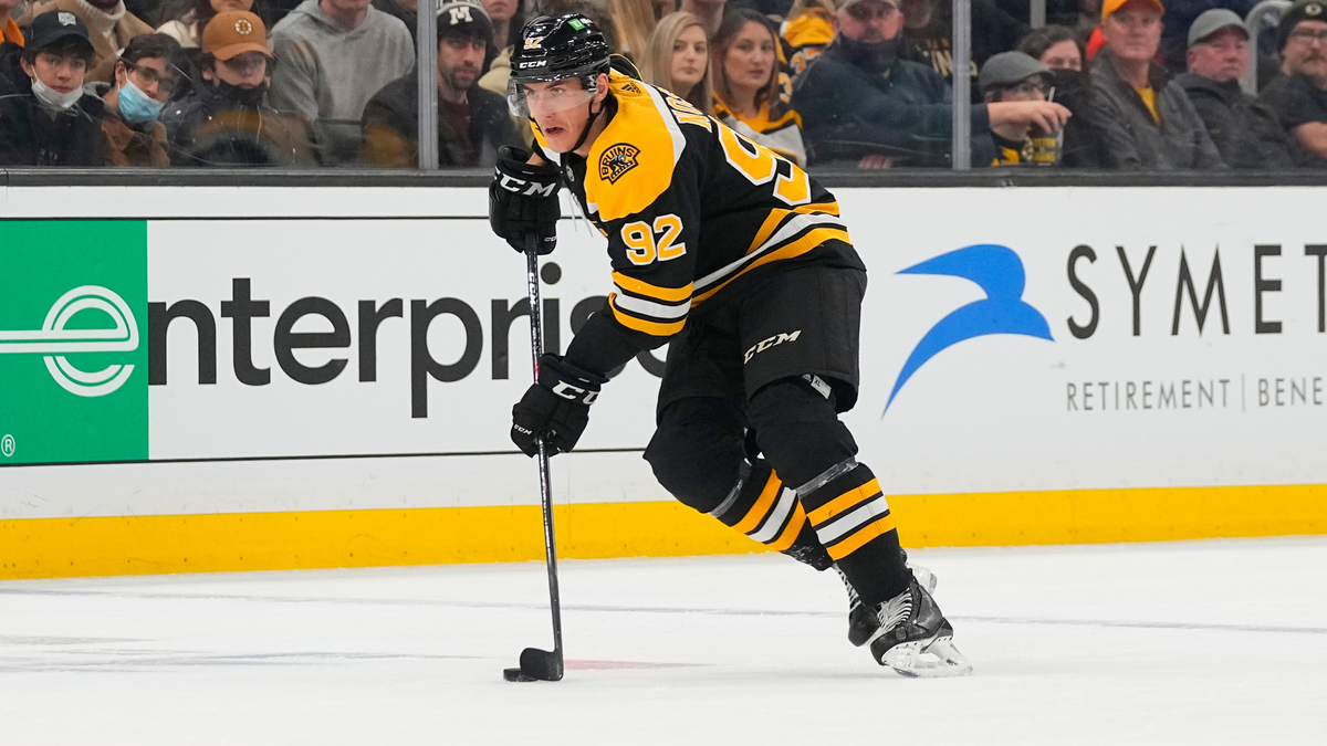 Boston Bruins forward Tomas Nosek