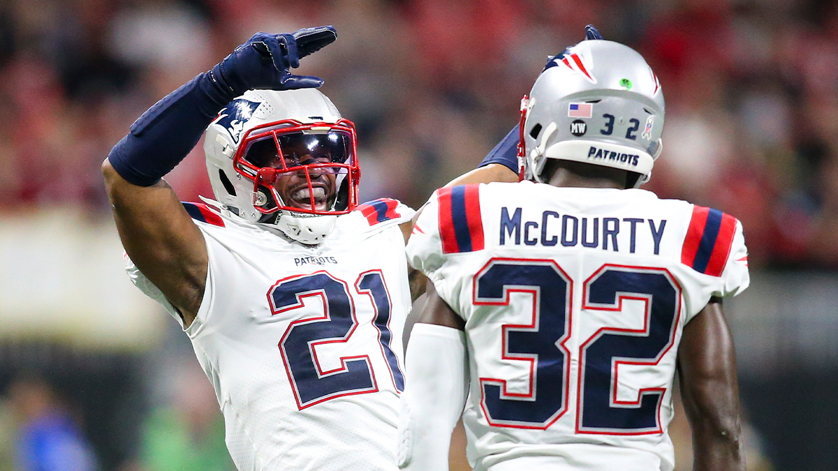 New England Patriots cornerbacks Adrian Phillips and Devin McCourty