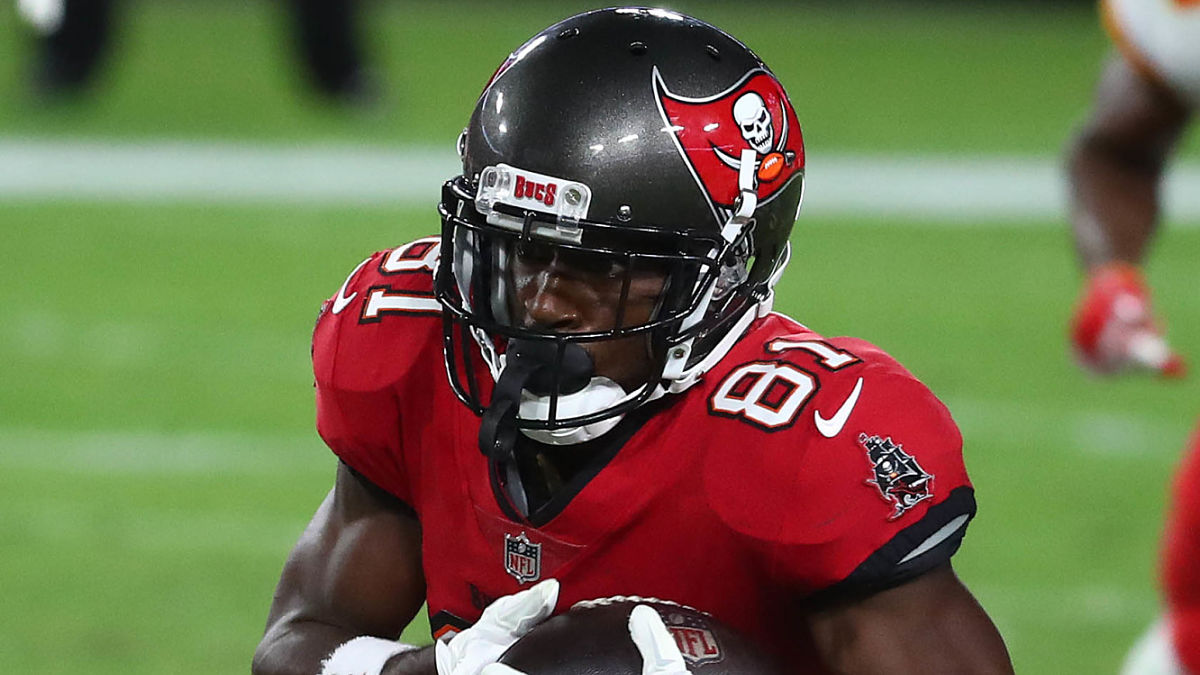 NFL wide receiver Antonio Brown