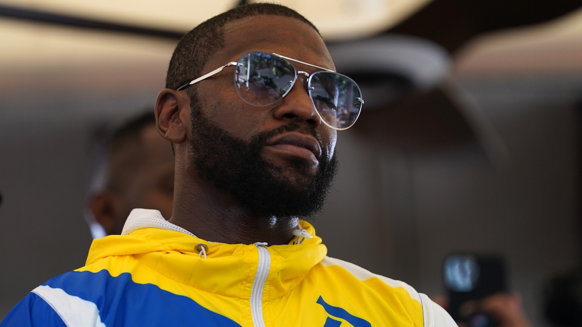 Boxing legend Floyd Mayweather