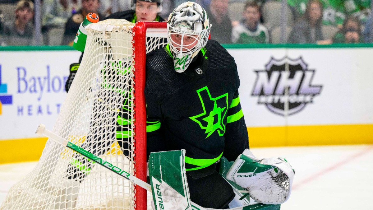 Dallas Stars goalie Jake Oettinger