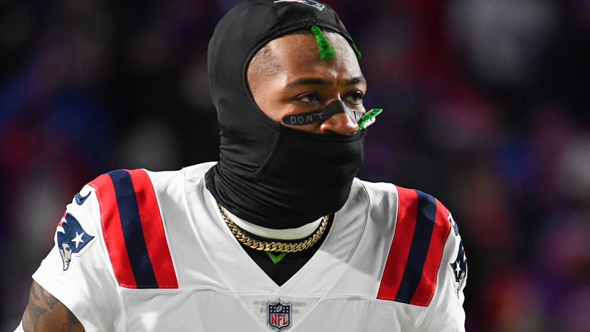 New England Patriots cornerback Jalen Mills