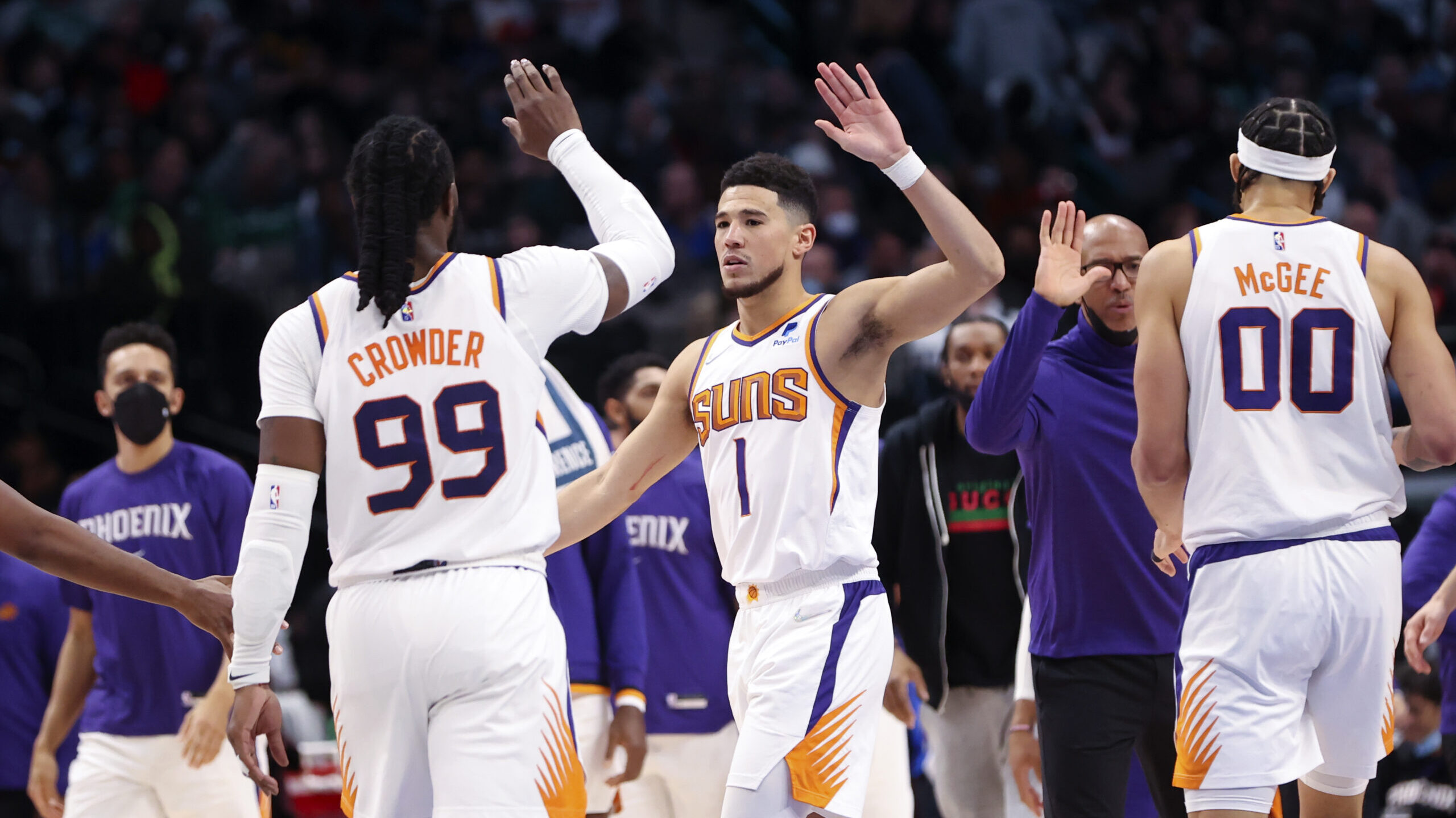 NBA: Phoenix Suns at Dallas Mavericks