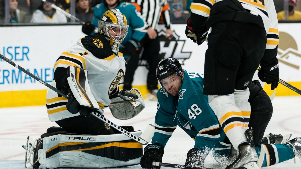 Boston Bruins goalie Jeremy Swayman