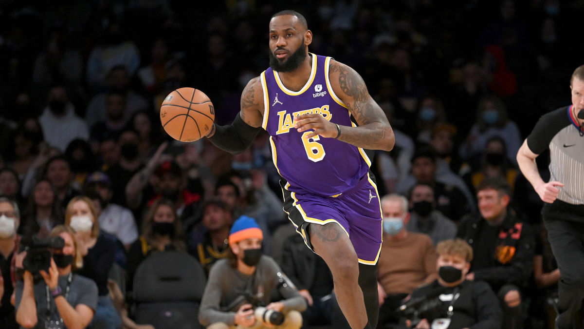 Los Angeles Lakers forward LeBron James