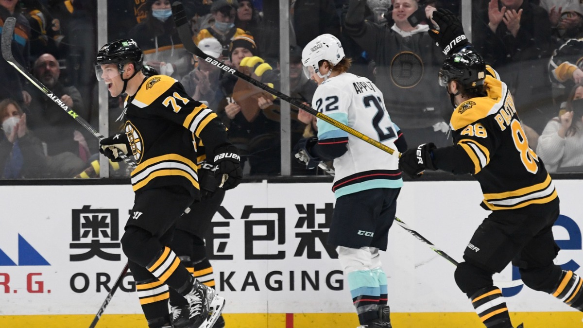 Boston Bruins forward Taylor Hall