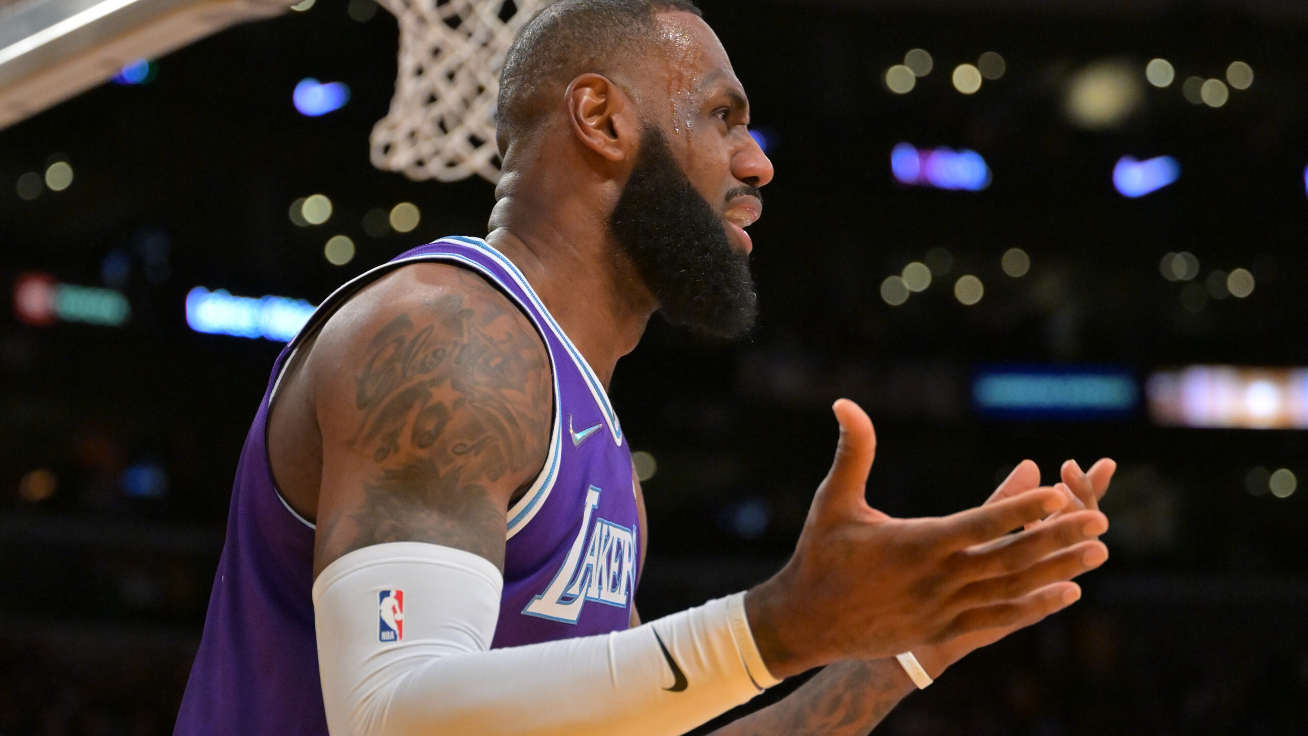 NBA: New York Knicks at Los Angeles Lakers