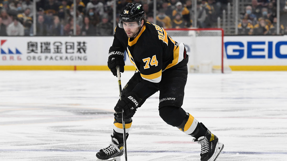 Boston Bruins left wing Jake DeBrusk