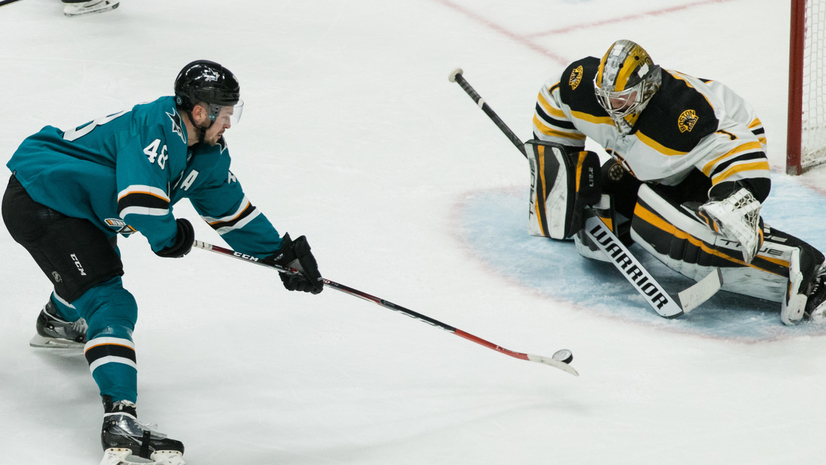 Boston Bruins goalie Jeremy Swayman